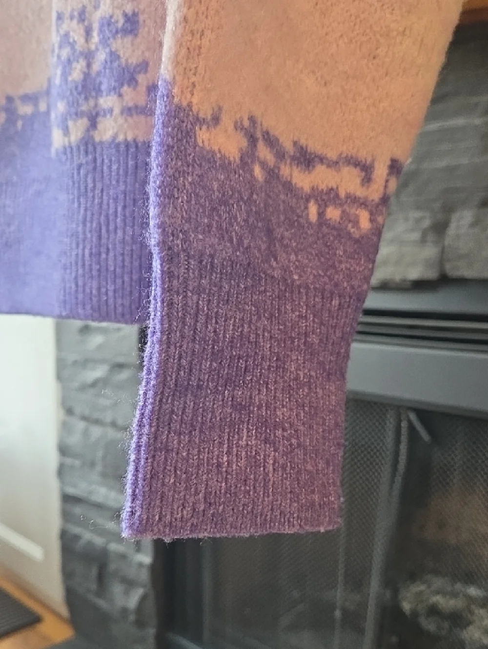 Retro Crewneck Sweater - Picture 7 of 9